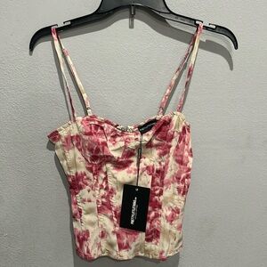 Pretty little thing top